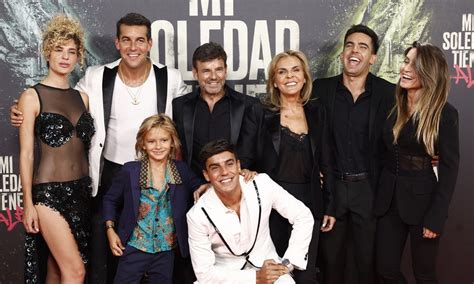 familia mario casas.